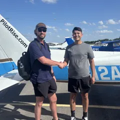 Pilot Rise flight instructor