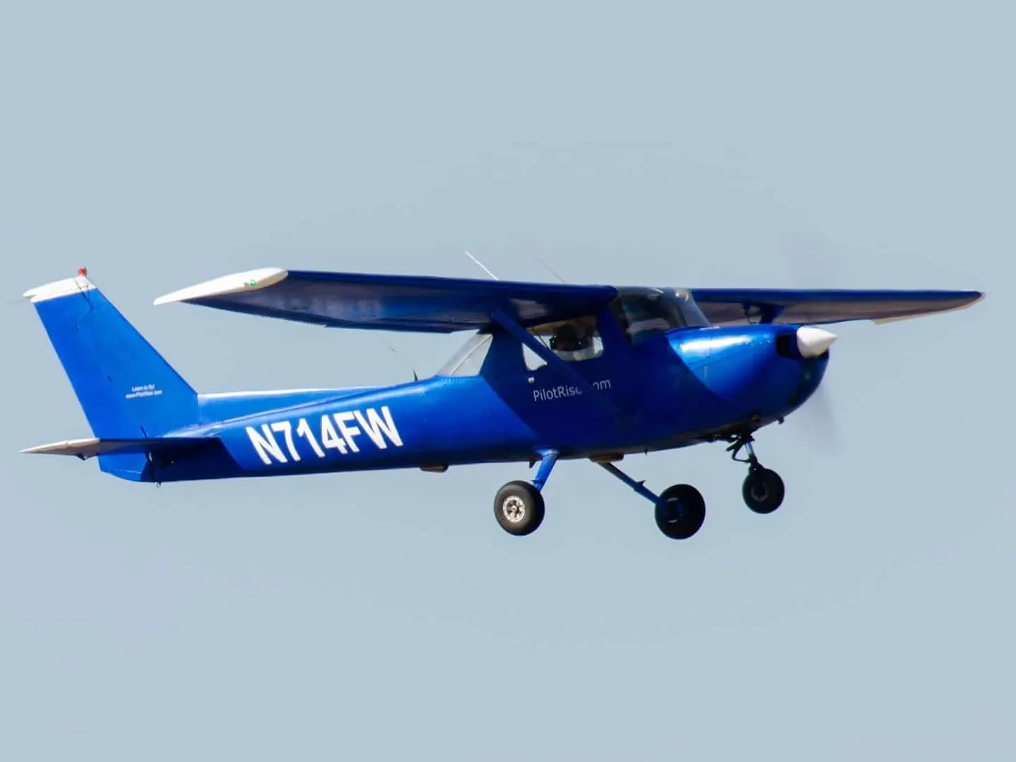 Pilot Rise Cessna 150 Discovery Flight aircraft